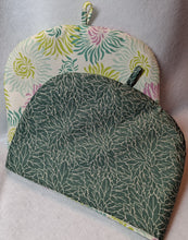 Load image into Gallery viewer, Reversible Tea Cozy - Pastel Mums